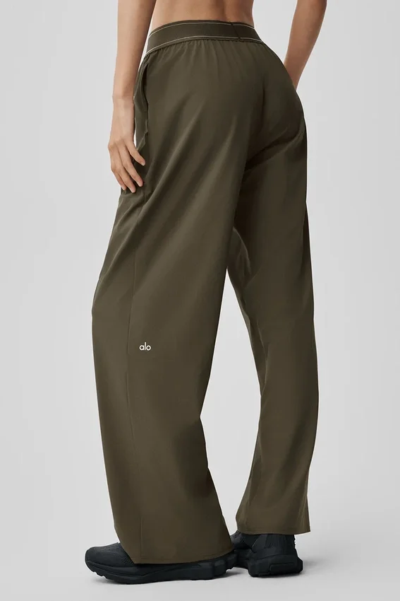 Pantalón de traje (Regular) - Olive Tree