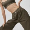 Pantalón de traje (Regular) - Olive Tree