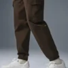 Pantalón jogger de edición en gamuza - Espresso