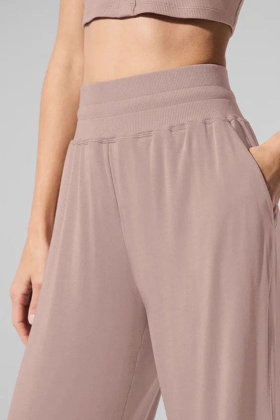 Pantalones acampanados delicados para estar en casa, semitransparentes - gris topo