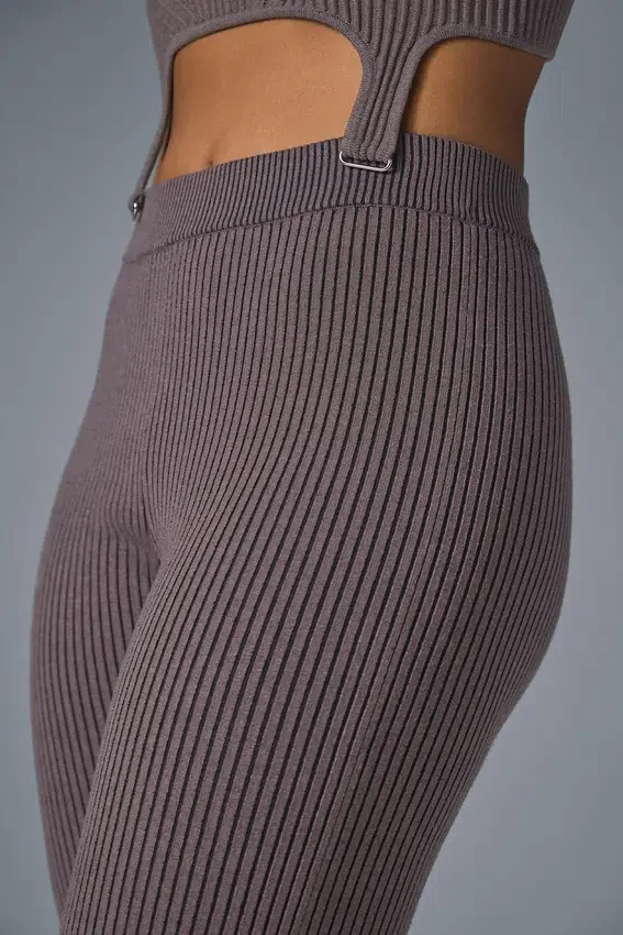 Pantalones acampanados High-Waist de punto vaquero - Raisinette/Negro