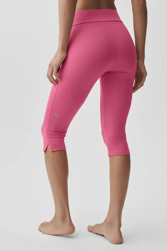 Pantalones capri Alo Softsculpt Shoreline - Rosa Paraíso