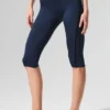 Pantalones capri de cintura High-Waist de la colección Airlift - Azul marino