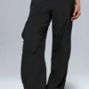 Pantalones cargo Megastar de talle bajo — Negro