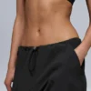 Pantalones cargo Megastar de talle bajo — Negro