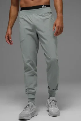 Pantalones Co-Op (largos) – Gris lunar