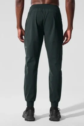 Pantalones Co-Op (largos) – Verde carbón