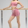 Pantalones cortos Airbrush Race Pace de cintura alta de 4" — Rosa silvestre/Blanco