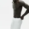Pantalones cortos Coastal de jersey de lino de 7" - Blanco