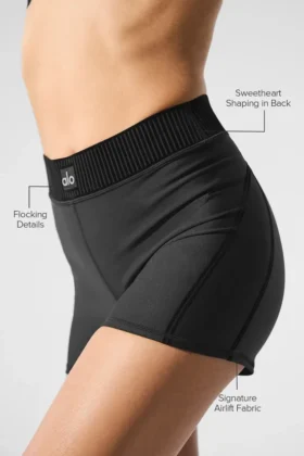 Pantalones cortos de cintura High-Waist de la línea Airlift – Negro