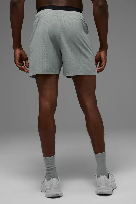 Pantalones cortos de correr Traction de 5" - Gris Lunar