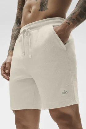 Pantalones cortos de descanso tipo waffle de 7″ – Color hueso