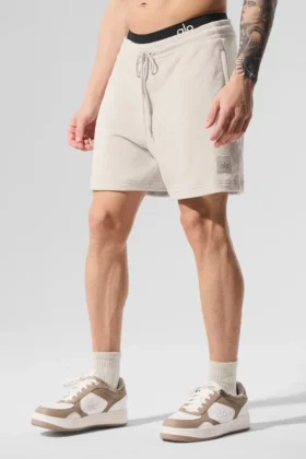 Pantalones cortos de felpa Coastal de 7" - Color hueso
