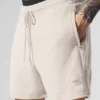 Pantalones cortos de felpa Coastal de 7" - Color hueso