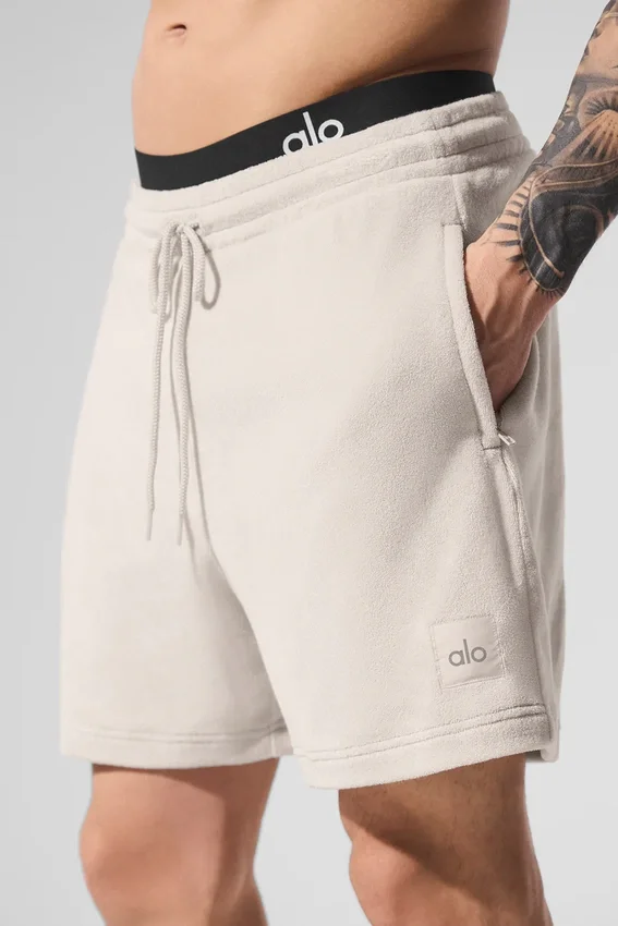 Pantalones cortos de felpa Coastal de 7" - Color hueso