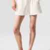 Pantalones cortos de sudadera Low Key — Marfil