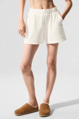 Pantalones cortos de sudadera Low Key — Marfil