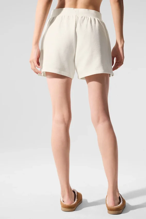 Pantalones cortos de sudadera Low Key — Marfil