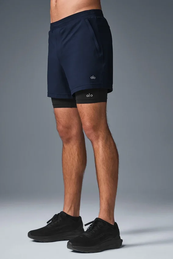 Pantalones cortos deportivos Conquer React 2 en 1 - Azul marino/Negro