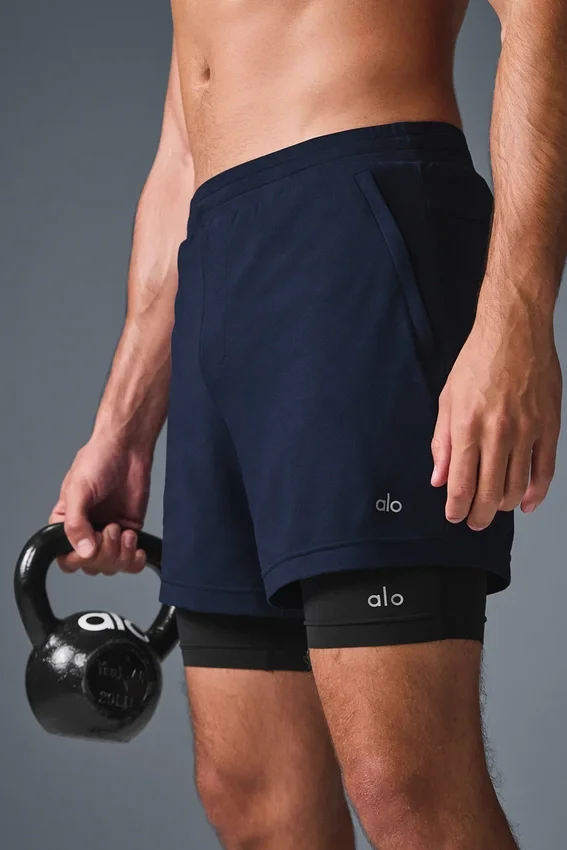 Pantalones cortos deportivos Conquer React 2 en 1 - Azul marino/Negro