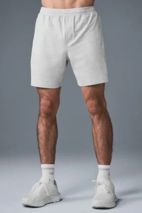 Pantalones cortos deportivos Conquer React de 7″ – Gris jaspeado deportivo