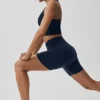 Pantalones cortos «Favorite» de 5" sin costuras y con tejido acanalado - Azul marino