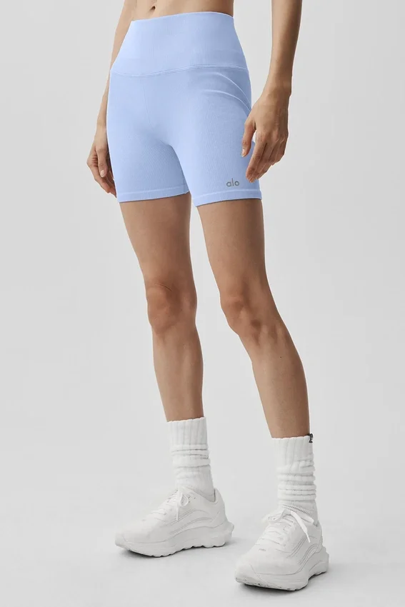 Pantalones cortos «Favorite» de 5" sin costuras y con tejido acanalado - Azul Provenza claro