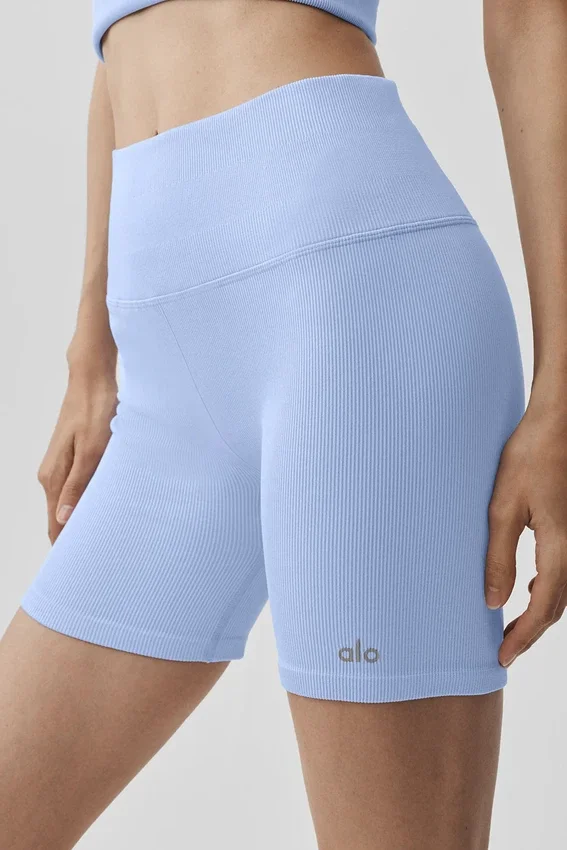 Pantalones cortos «Favorite» de 5" sin costuras y con tejido acanalado - Azul Provenza claro