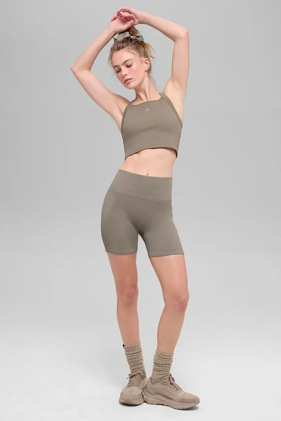 Pantalones cortos «Favorite» de 5" sin costuras y con tejido acanalado - Cacao claro