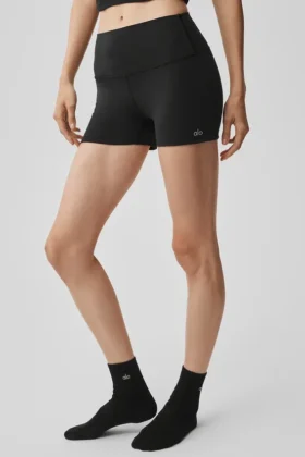 Pantalones cortos High-Waist Alosoft de 3″ – Negro