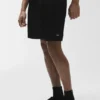 Pantalones cortos Horizon de satén de 7" - Negro