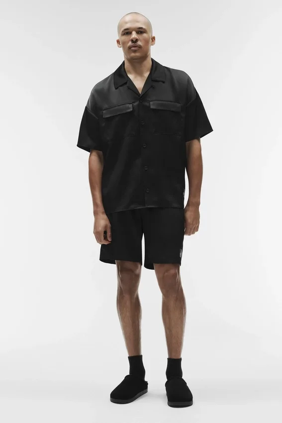Pantalones cortos Horizon de satén de 7" - Negro