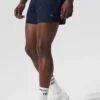 Pantalones cortos para correr Adapt de 5" - Azul marino
