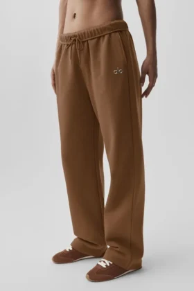 Pantalones de chándal Accolade de corte recto – Marrón bronceado