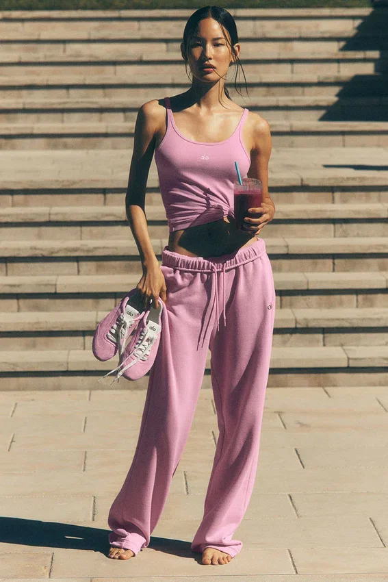 Pantalones de chándal Accolade de pierna recta - Rosa corazón de caramelo