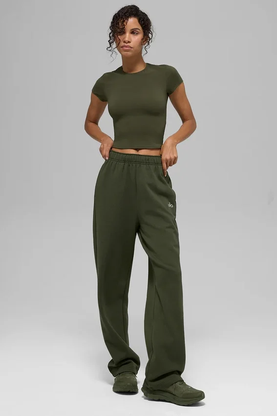 Pantalones de chándal Accolade de pierna recta - Verde oliva