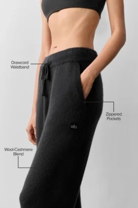 Pantalones de chándal New Class de lana y cachemira – Negro