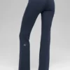 Pantalones de chándal Sway de corte acampanado - Azul marino