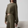 Pantalones de chándal Sway de corte acampanado - Olivo