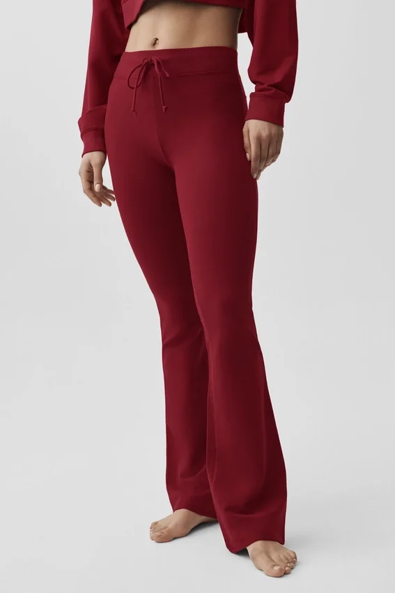 Pantalones de chándal Sway de corte acampanado - Rojo Summer Romance