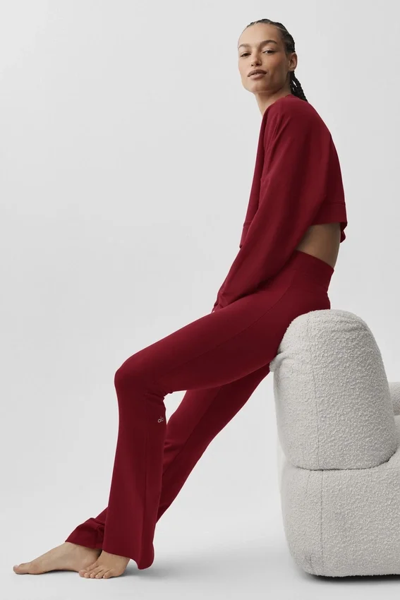 Pantalones de chándal Sway de corte acampanado - Rojo Summer Romance