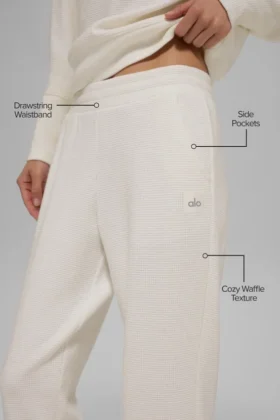 Pantalones de chándal Waffle Weekend Escape – Marfil