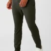 Pantalones deportivos Conquer React - Verde sigiloso