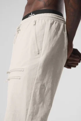Pantalones deportivos Takeaway – Bone