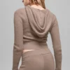 Sudadera con capucha Noble de lana y cachemira con canalé y cremallera completa - Chai Latte