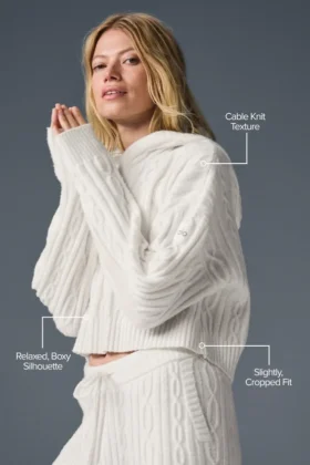 Sudadera con capucha Winter Bliss de punto trenzado – Marfil