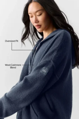 Sudadera con capucha y cremallera completa de lana y cachemira New Class – Azul marino