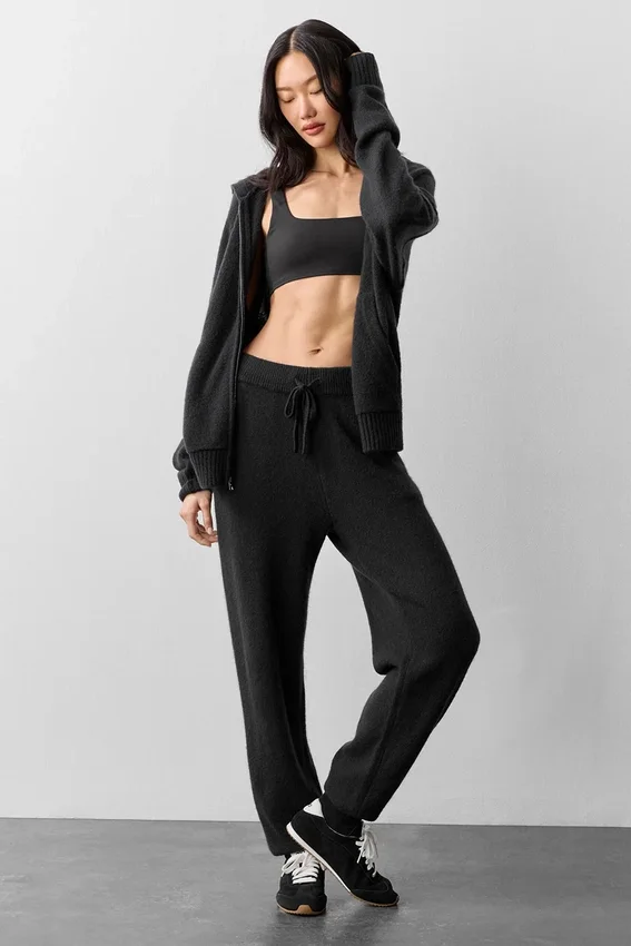 Sudadera con capucha y cremallera completa de lana y cachemira «New Class» - Negro