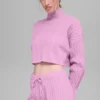 Suéter de cuello alto corto de punto trenzado Winter Bliss de manga larga - Candy Heart P