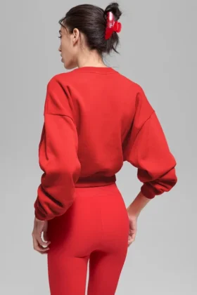 Suéter de cuello redondo Accolade corto – Rojo brillante